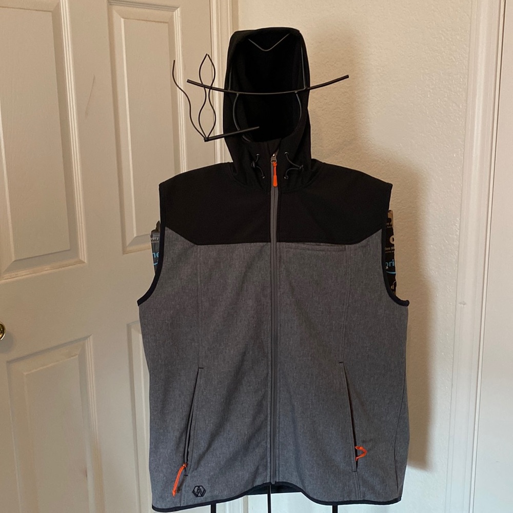 Work vest. Neoprene two tone black grey with hood!